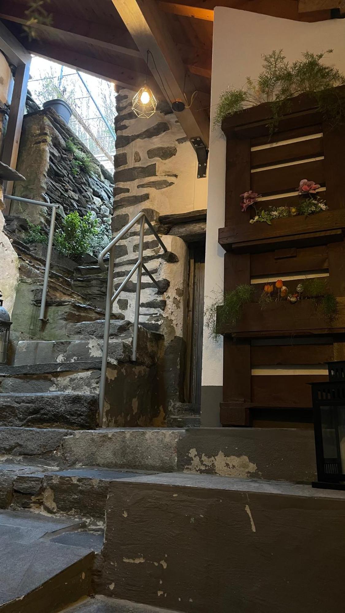B&B Osteria Morganti Someo Ngoại thất bức ảnh