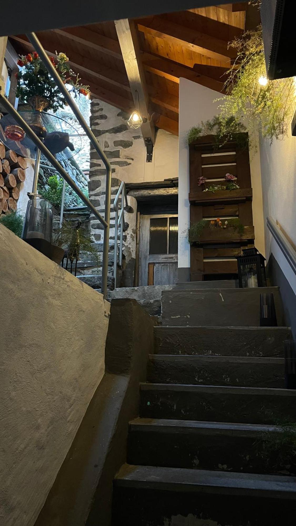 B&B Osteria Morganti Someo Ngoại thất bức ảnh